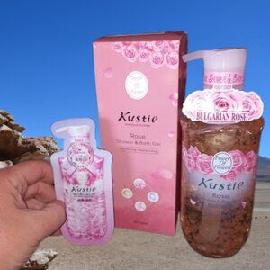 KUSTIE BULGARIAN ROSE REAL FLOWER SHOWER & BATH GEL